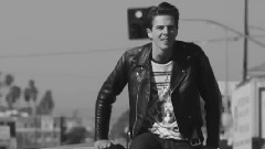 The Neighbourhood - Sweater Weather