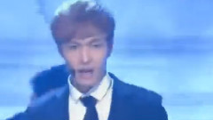 22场Growl舞台LAY砸地Cut合集