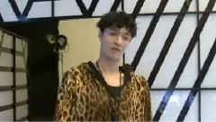 Overdoese MV拍摄花絮 张艺兴Cut