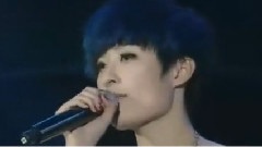 分一半的爱给高跟鞋 & 烟火 & 每个路人熄灭一盏灯