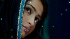 月亮都不曾如此美丽