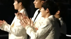 2014 Mnet Asian Music Awards年度专辑大赏台下