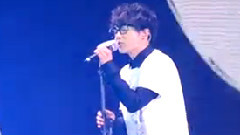 我们都是孤独的