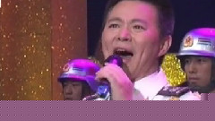 我们的队伍越走越长