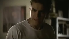 Crystal Castles - Not In Love