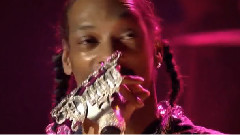 Snoop Doggy Dogg - Signs