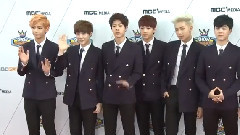 STARNEWS 男歌手红地毯