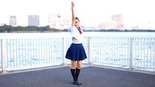  - 日本美少女海边独舞