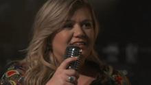 Kelly Clarkson Live At iHeart Radio Theater