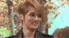 合唱阿里郎 & 和朴槿惠握手 & 和金长勋合照