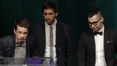 Accepts The Vanguard Award At ASCAP Pop Awards