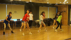 七朵韩国培训舞蹈小野猫