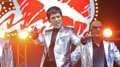 萧敬腾 - 吻我吧