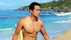 电影 < 破风 > 花絮之脱衣显肉