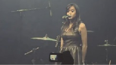 Megan Nicole Full Concert At Bataclan