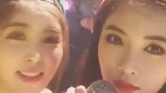 泫雅INS视频更新