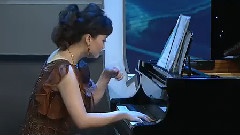 情姐下河洗衣裳