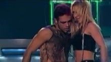 Britney Spears - Boys 现场版
