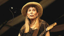 Joni Mitchell - Raised On Robbery  现场版