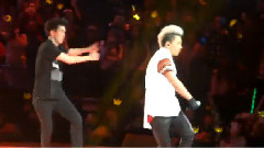 太阳(Bigbang) - RINGA LINGA