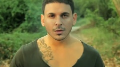 Oti Pio Omorfo Exw Dei