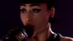 Natalia Kills - Free