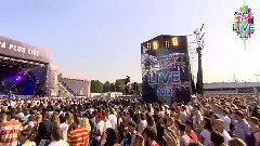 Весь мир на ладони