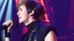 连爱你这句话也...