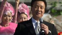 洒向人间都是爱